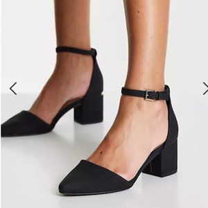 Call it Spring Pointed Heels